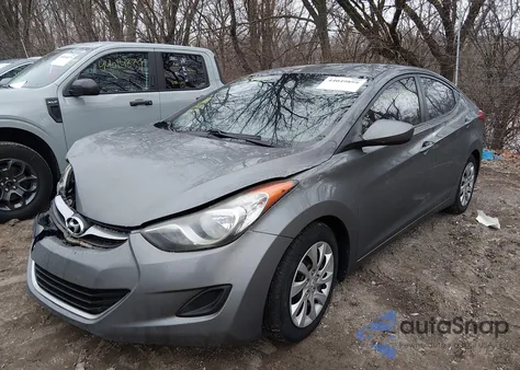 2013 Hyundai Elantra Gls/Limited from USA, damaged, VIN 5NPDH4AE2DH160952